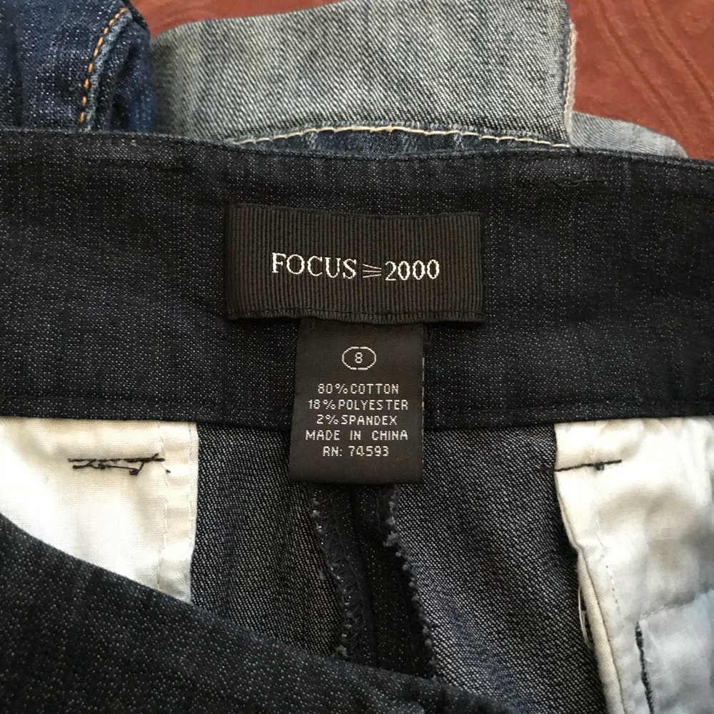 Women’s size 8 lightweight dress jean pants